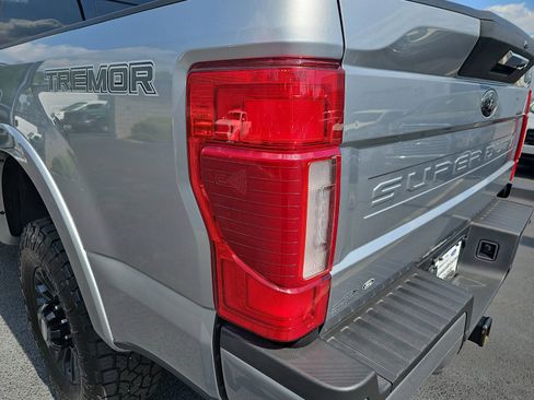 Used 2022 Ford F250 Lariat w/ Tremor Off-Road Package image 33