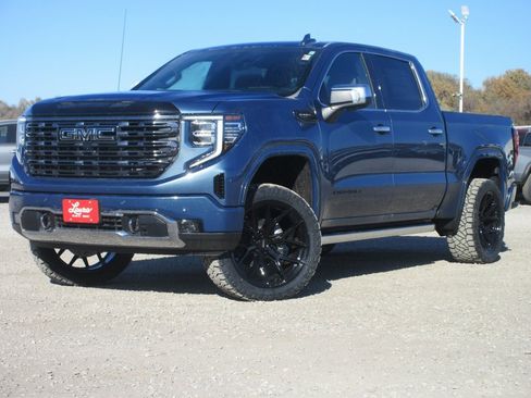 New 2026 GMC Sierra 1500 Denali Ultimate image 9