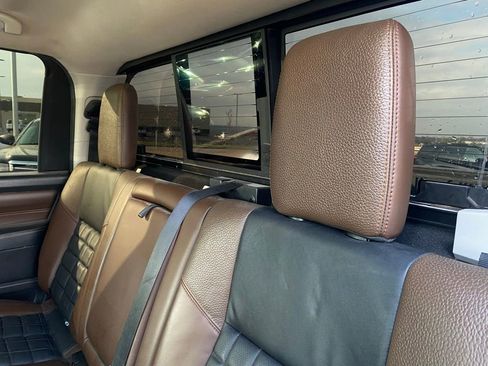 Used 2019 Nissan Titan Platinum Reserve w/ Platinum Utility Package image 24