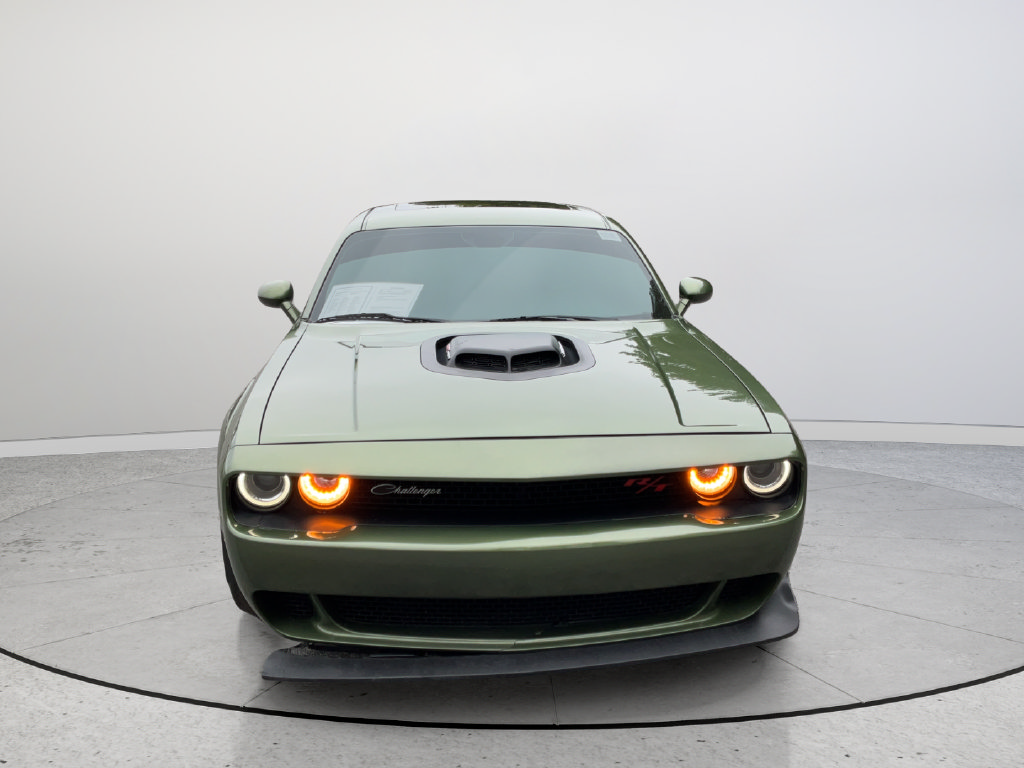 Used 2022 Dodge Challenger R/T Scat Pack RWD image 3