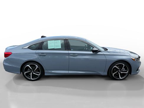 Used 2022 Honda Accord Sport image 6