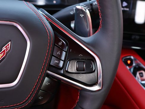 Certified 2025 Chevrolet Corvette Stingray Premium Conv w/ Z51 Performance Package image 20