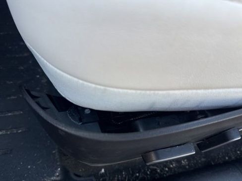 Used 2021 Tesla Model Y Long Range image 15