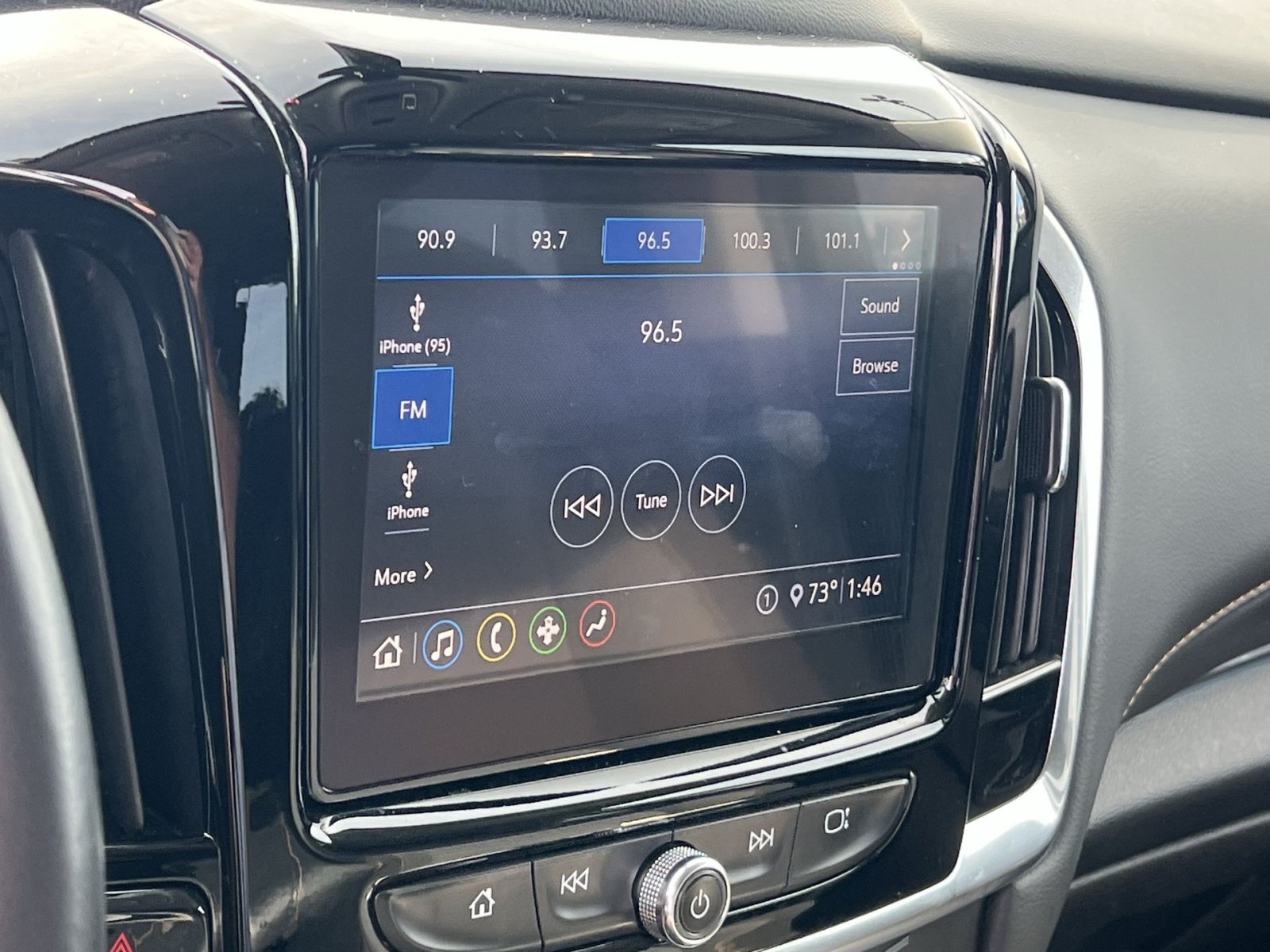 Used 2021 Chevrolet Traverse LT AWD/4WD image 18