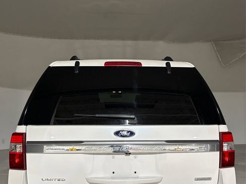 Used 2017 Ford Expedition EL Limited w/ Equipment Group 301A image 13