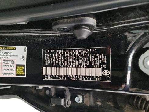 Used 2022 Toyota Corolla LE FWD image 33