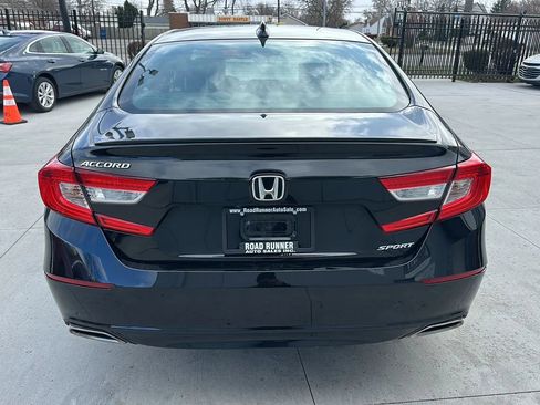 Used 2021 Honda Accord Sport image 6