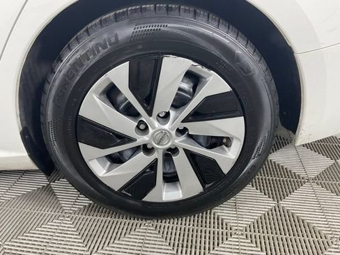 Used 2019 Nissan Altima 2.5 S FWD image 32