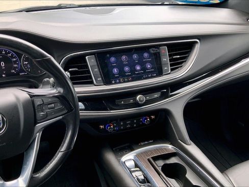Used 2022 Buick Enclave Avenir w/ Avenir Technology Package AWD/4WD image 6