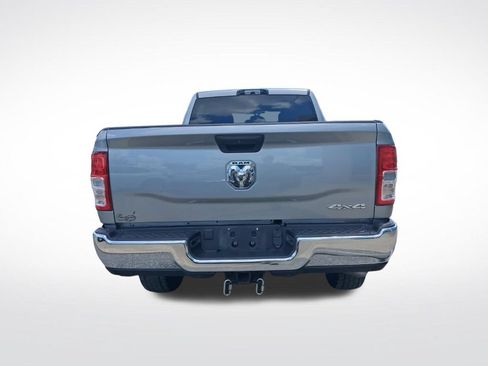 Used 2024 RAM 2500 Tradesman w/ Chrome Appearance Group AWD/4WD image 9