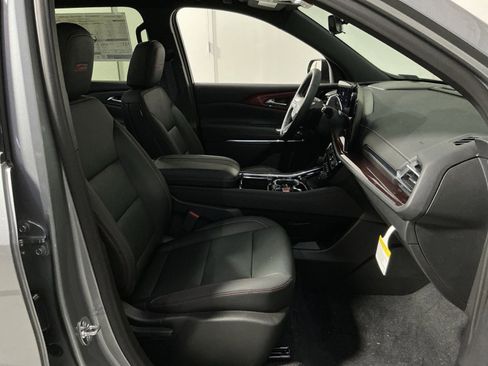 New 2026 Chevrolet Traverse Z71 w/ Driver Confidence Package image 34