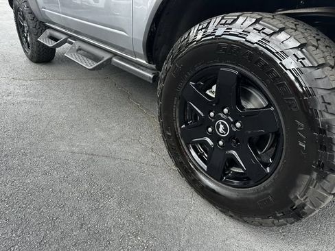 Certified 2024 Ford Bronco Black Diamond AWD/4WD image 11