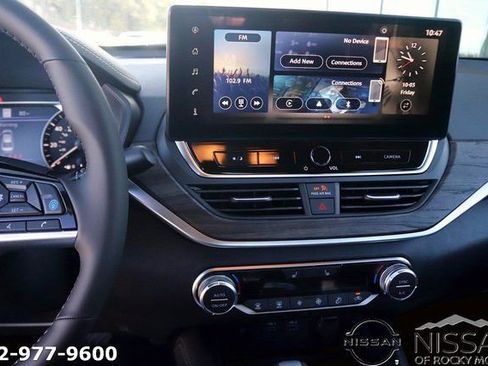 New 2025 Nissan Altima 2.5 SV w/ SV Premium Package image 16