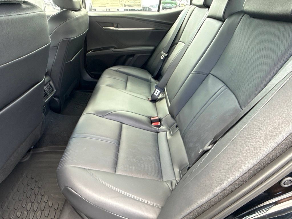 New 2026 Toyota Camry XSE FWD image 30