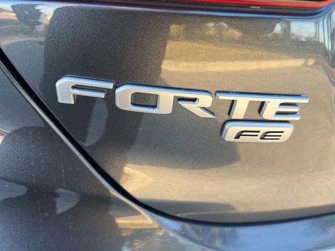 Used 2023 Kia Forte LX image 32