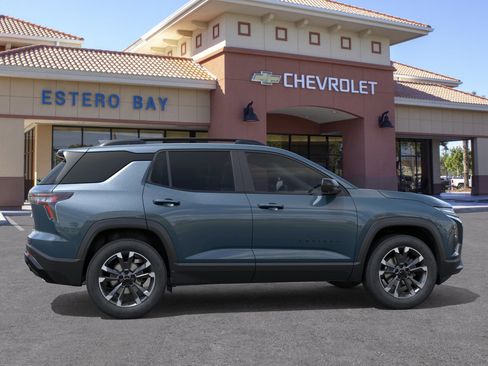 New 2026 Chevrolet Equinox RS w/ Convenience Package III FWD image 29