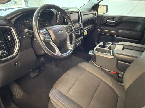 Used 2022 Chevrolet Silverado 1500 RST w/ Z71 Off-Road Package AWD/4WD image 10