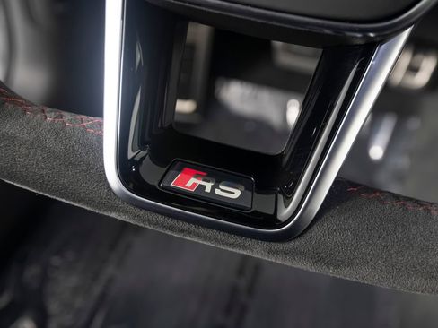 Used 2025 Audi RS 6 performance AWD/4WD image 23