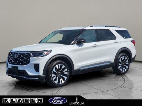 Certified 2025 Ford Explorer Platinum w/ LUX Leather Package AWD/4WD image 1