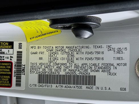 Used 2015 Toyota Tacoma PreRunner w/ SR5 Package image 12