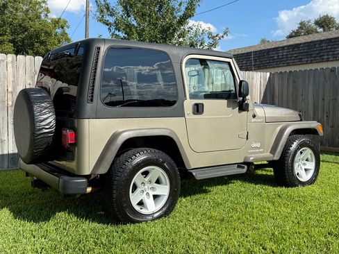 Used 2006 Jeep Wrangler Sport w/ 30" Tire & Wheel Group image 12