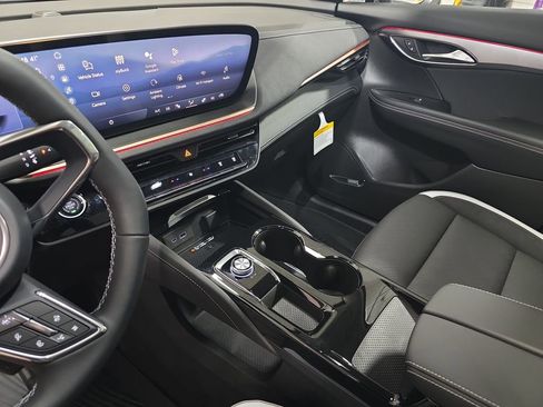 New 2026 Buick Envision Sport Touring AWD/4WD image 33