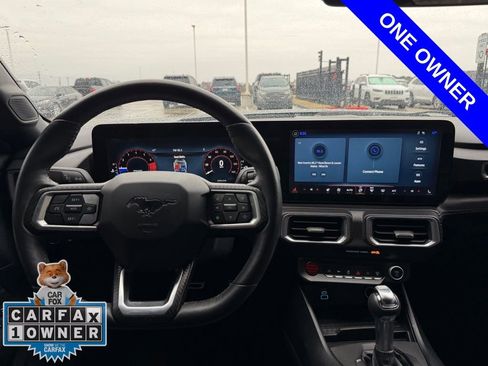 Used 2024 Ford Mustang Premium image 7