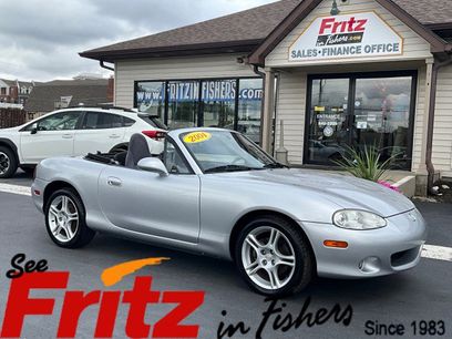Used 2004 MAZDA MX-5 Miata w/ Convenience Pkg