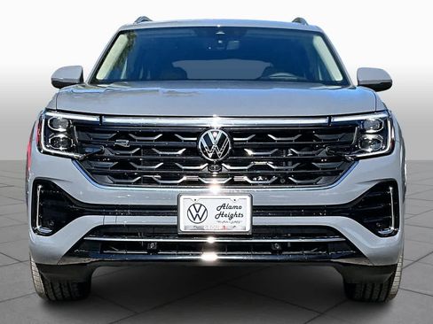 New 2026 Volkswagen Atlas SEL Premium R-Line AWD/4WD image 3