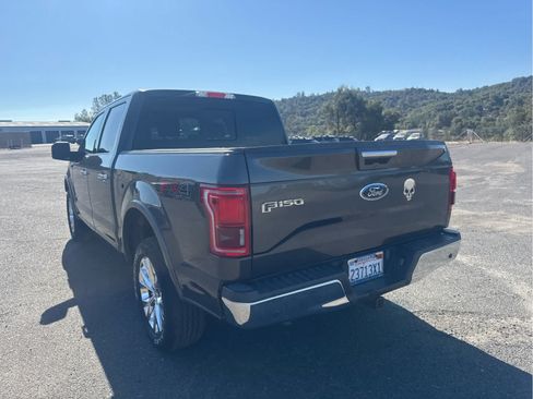 Used 2015 Ford F150 Lariat w/ Equipment Group 502A Luxury AWD/4WD image 7