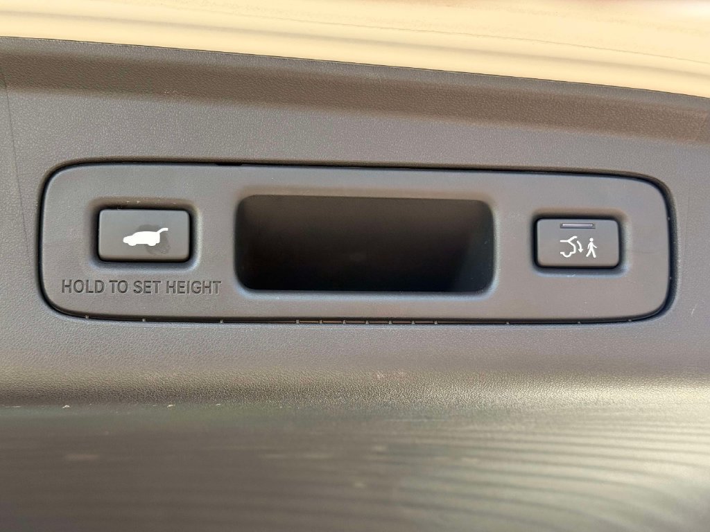 Certified 2025 Acura ADX A-Spec AWD/4WD image 10