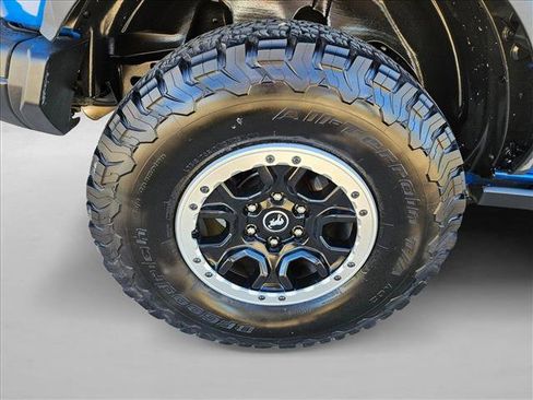 Used 2021 Ford Bronco Badlands image 27