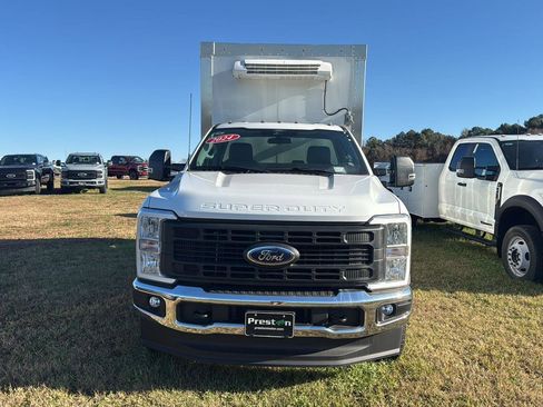 New 2024 Ford F250 XL w/ FX4 Off-Road Package image 32