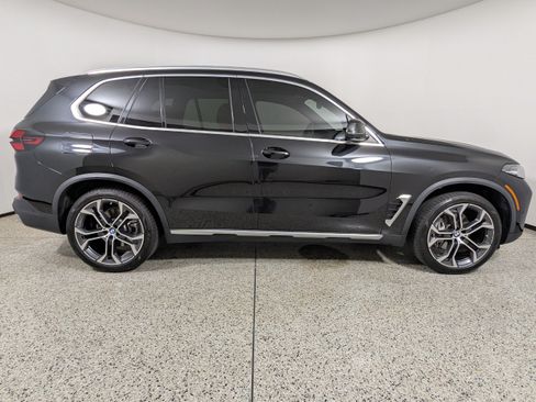 Used 2024 BMW X5 xDrive40i w/ Parking Assistance Package AWD/4WD image 8
