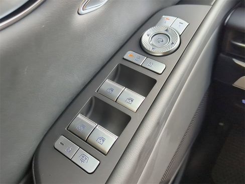 New 2025 Genesis G80 2.5T Sport Prestige image 23