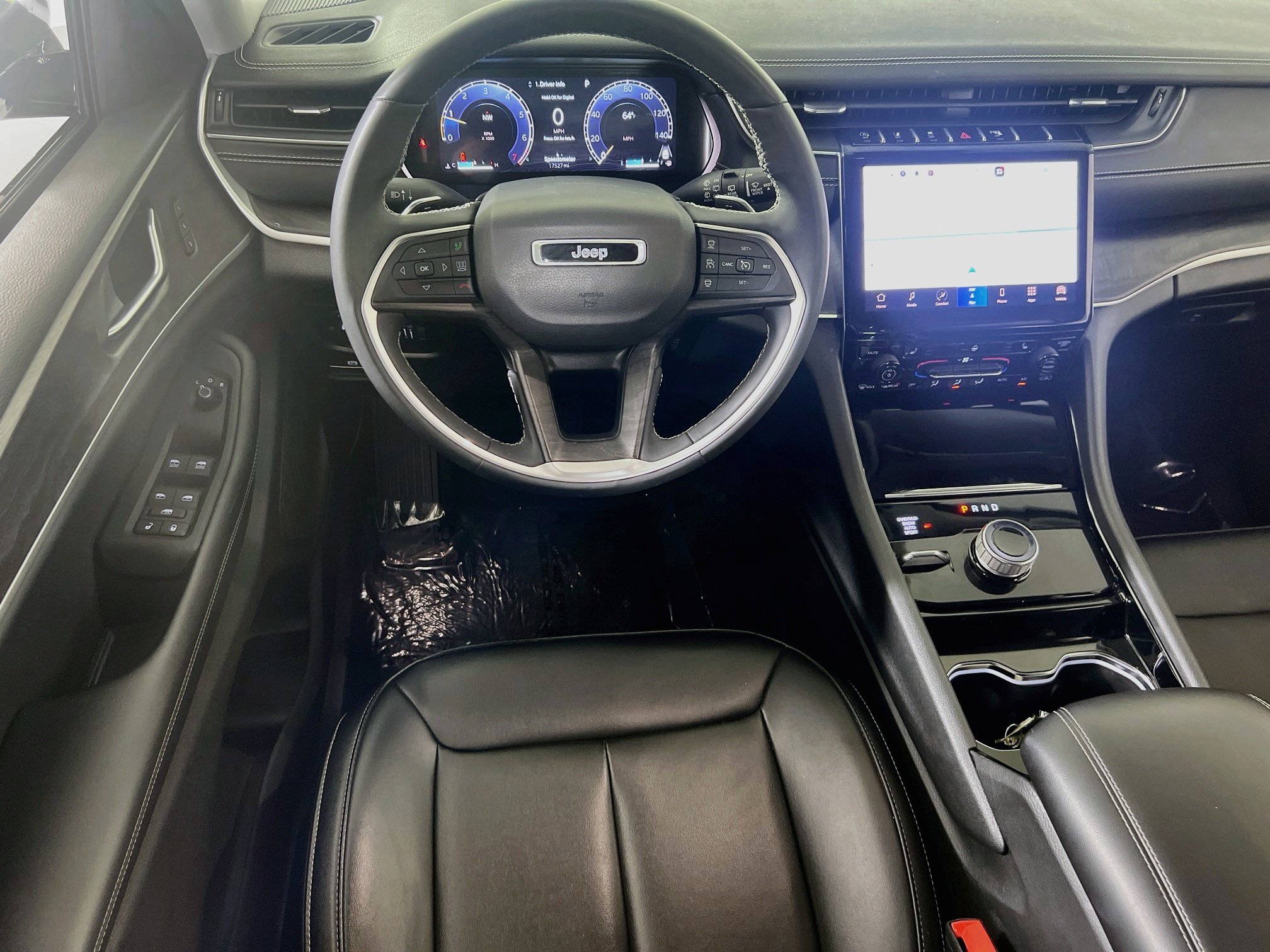 Used 2023 Jeep Grand Cherokee Limited AWD/4WD image 22