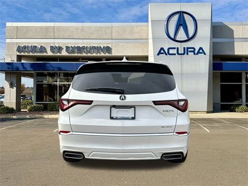 New 2026 Acura MDX w/ Advance Package image 3