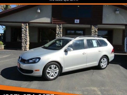 Used 2011 Volkswagen Jetta TDI image 1