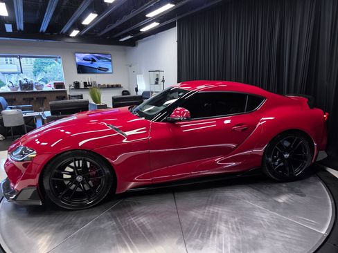 Used 2020 Toyota Supra Launch Edition w/ Driver Assist Package RWD image 15