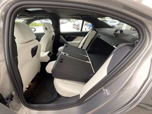 New 2026 BMW 530i w/ Premium Package image 29