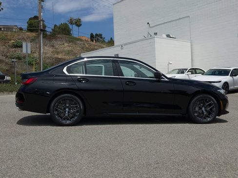 New 2026 BMW 330i Sedan w/ Convenience Package RWD image 3