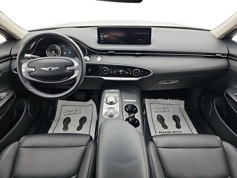Used 2025 Genesis GV70 2.5T AWD/4WD image 13