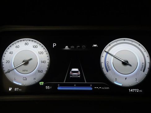 Used 2022 Hyundai Kona Limited FWD image 41