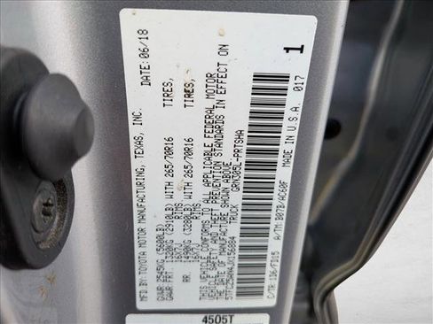 Used 2018 Toyota Tacoma TRD Off-Road image 22