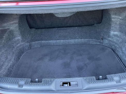 Used 2013 Lincoln MKS AWD image 10