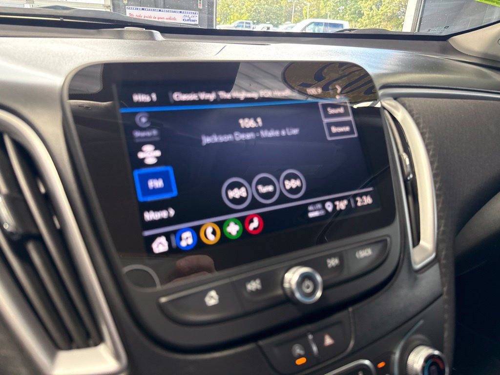 Used 2025 Chevrolet Malibu LT FWD image 26