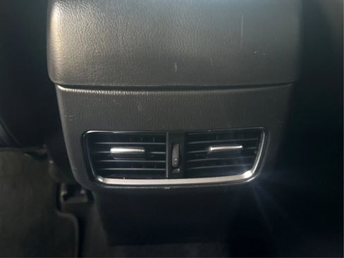 Used 2018 MAZDA CX-5 Touring image 32