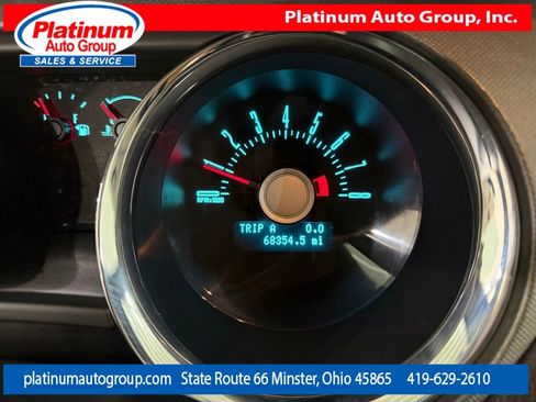 Used 2011 Ford Mustang Convertible RWD image 17