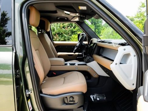 New 2026 Land Rover Defender 110 X-Dynamic SE AWD/4WD image 37