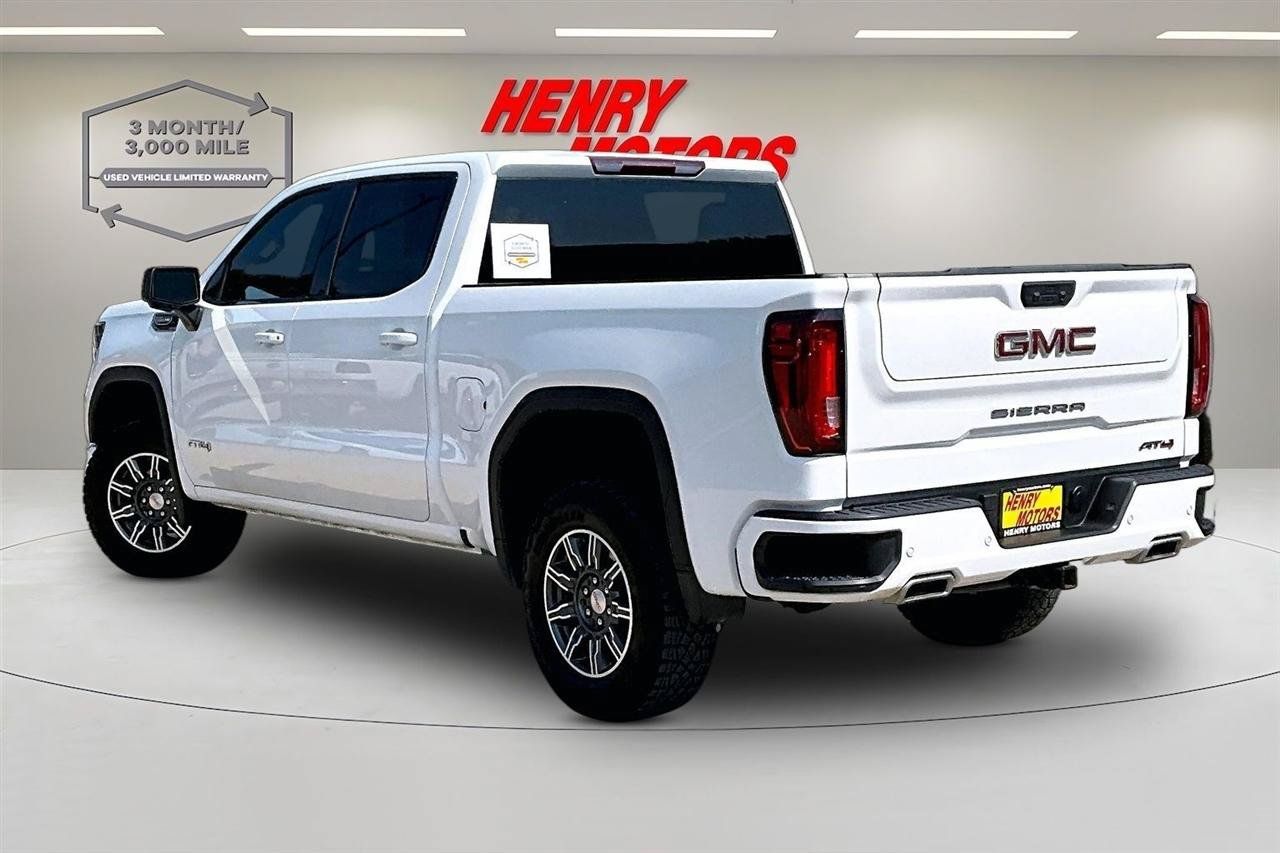 Used 2025 GMC Sierra 1500 AT4 AWD/4WD image 4